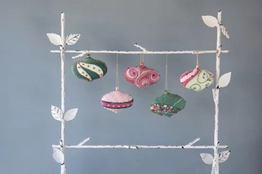 10 Easy Stitches- Embroider 30  Unexpected Projects