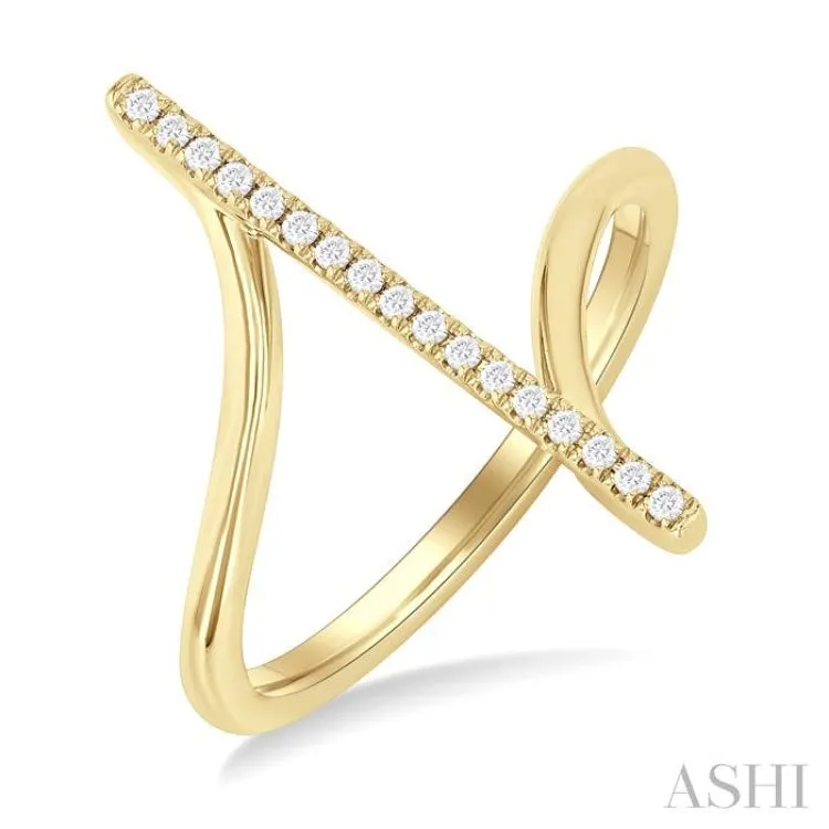 1/10 ctw Wide Bypass Bar Intersection Round Cut Diamond Lightweight Fashion Ring in 10K Yellow Gold