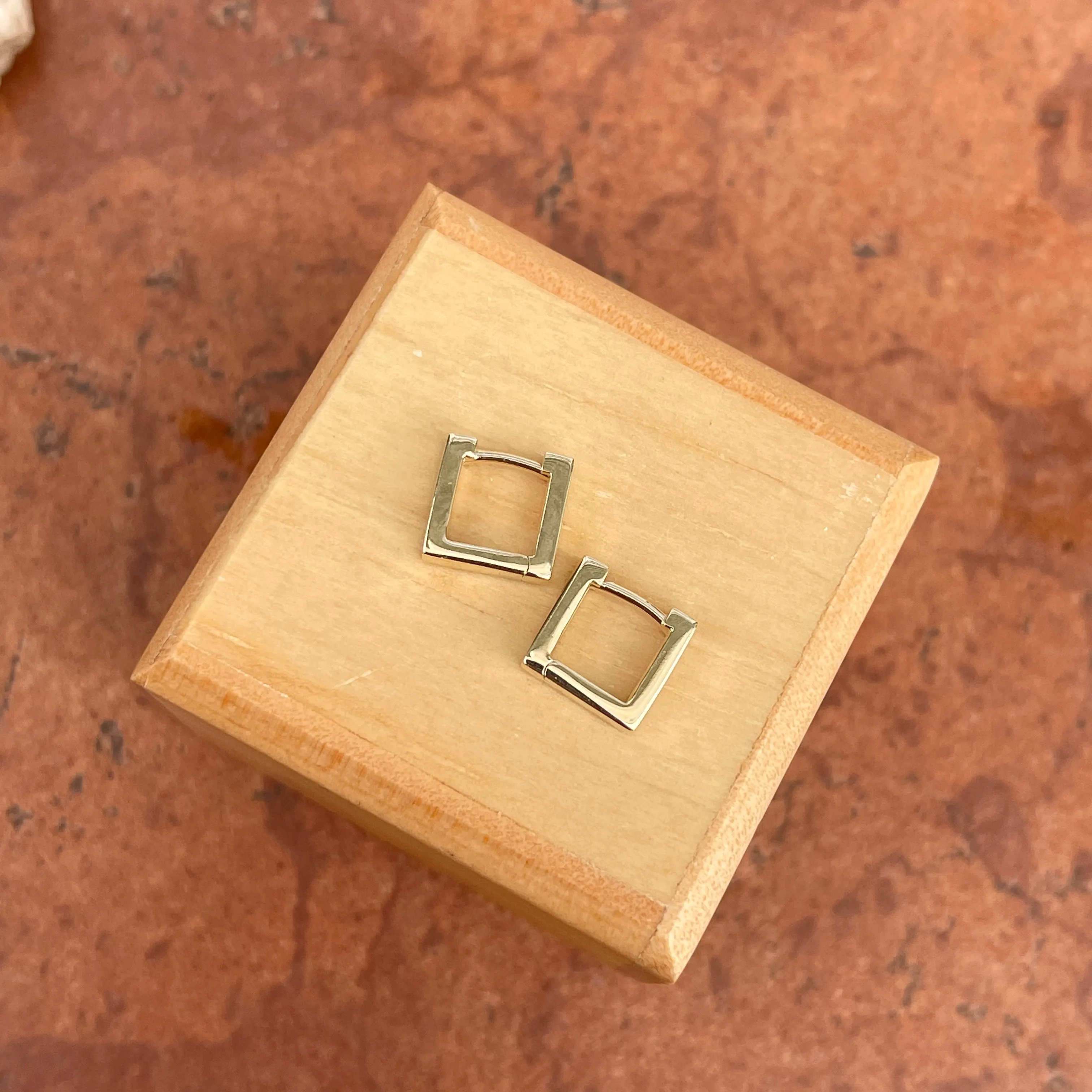 14KT Yellow Gold Mini Square Shape Huggie Hoop Earrings 10mm