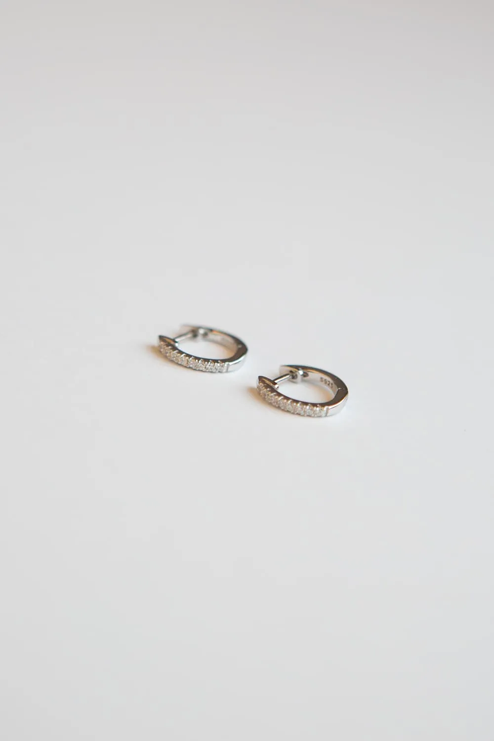 925 Sterling Silver CZ Pavé Huggie Hoop