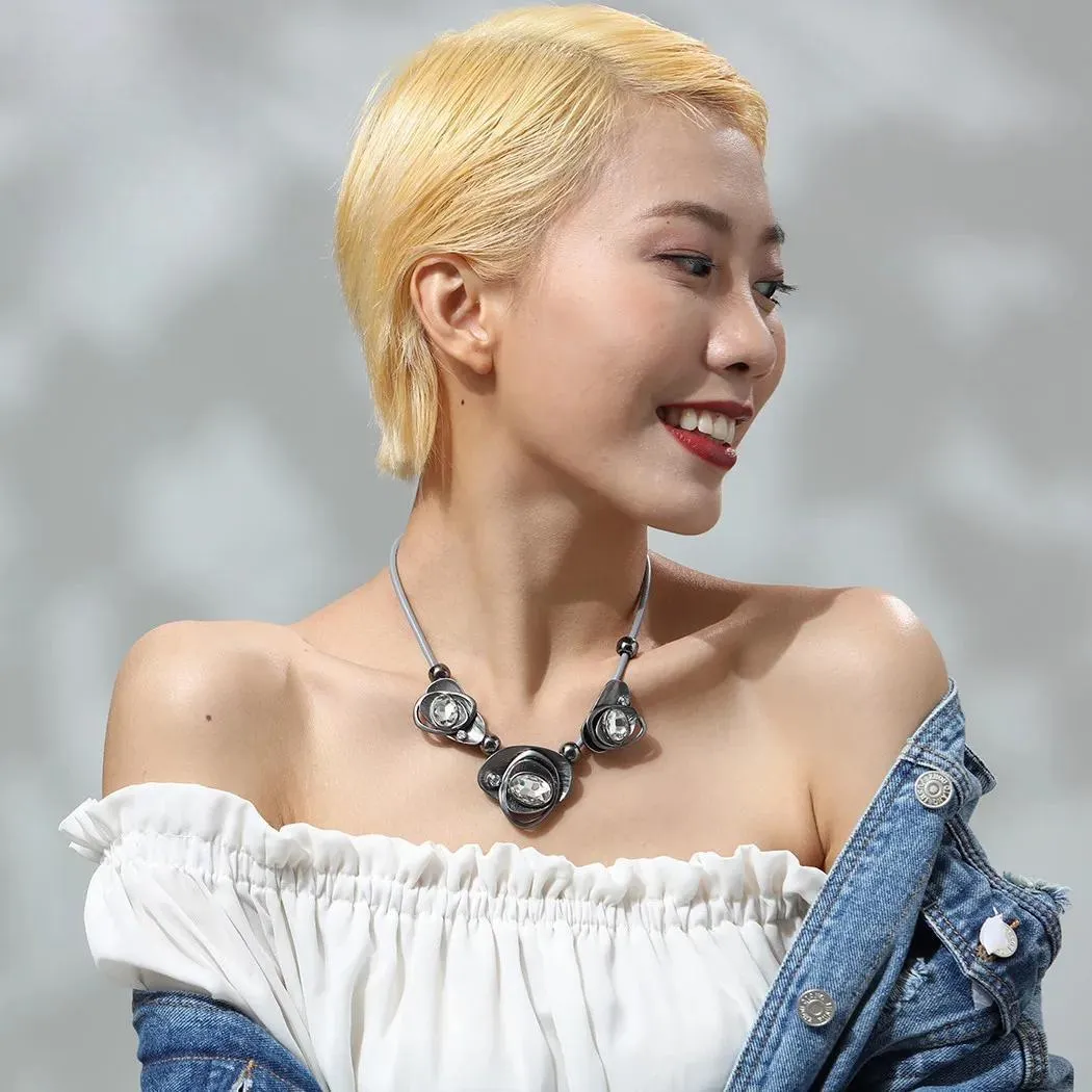 Beautiful Chain Necklace Leather Goth Vintage Women Metal Fashion Necklace
