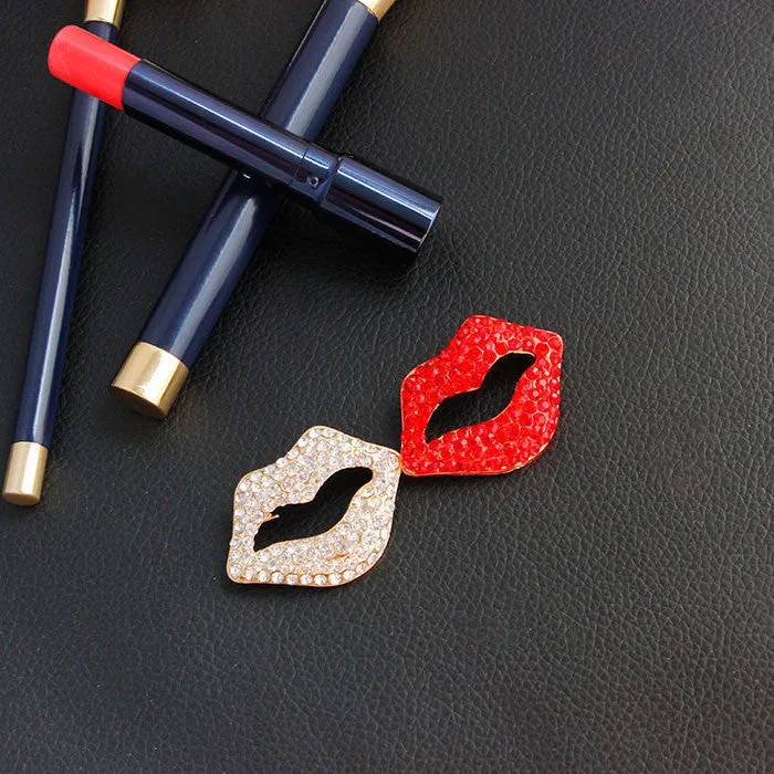 Bling Lips Crystal Brooch