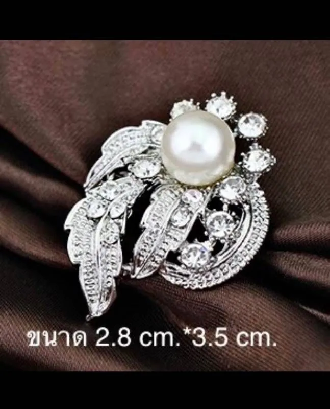 Brooches Collection 003 (25 82-112) - Thai Dress Brooches and Jewellry
