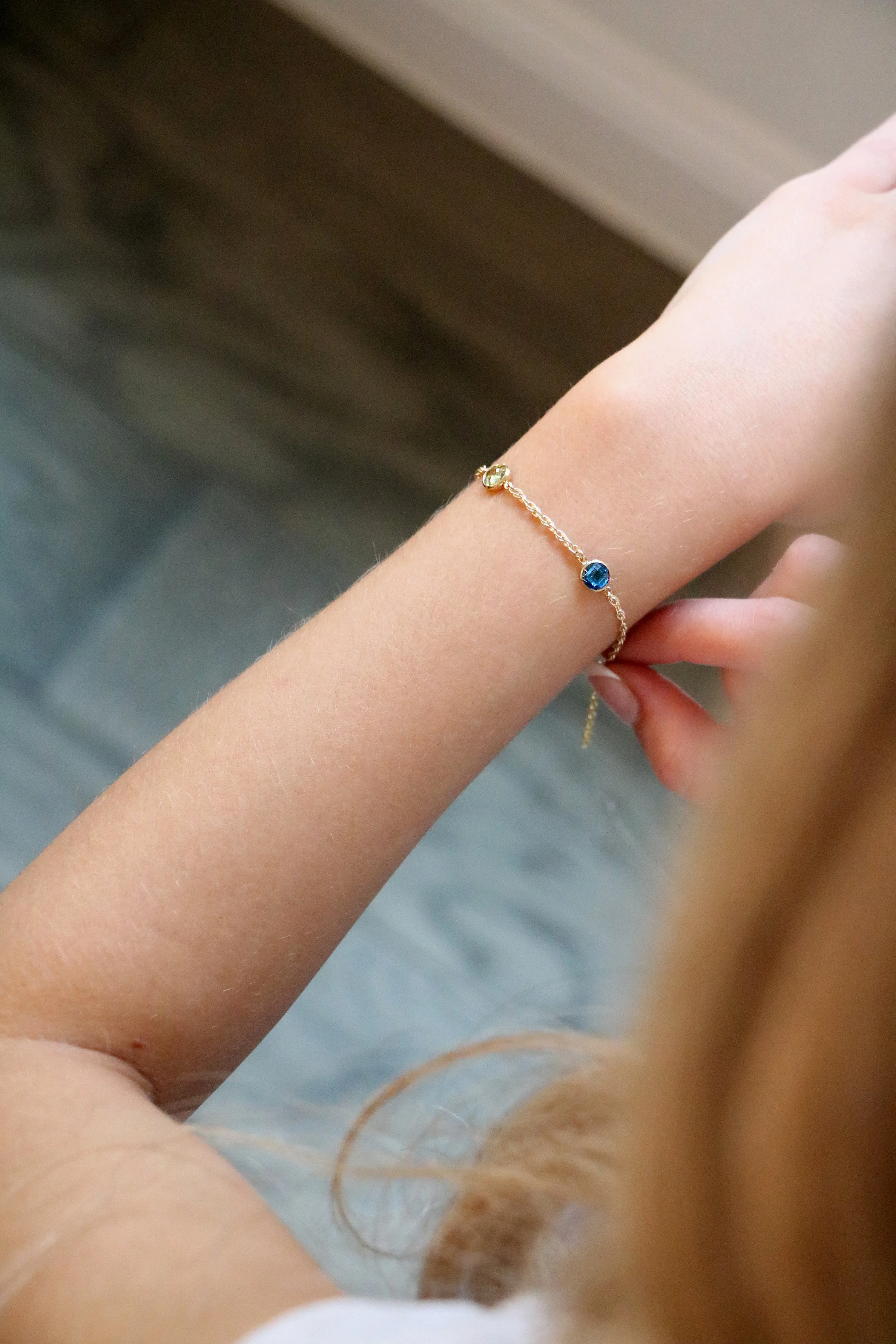 checkered birthstone bracelet { gold }