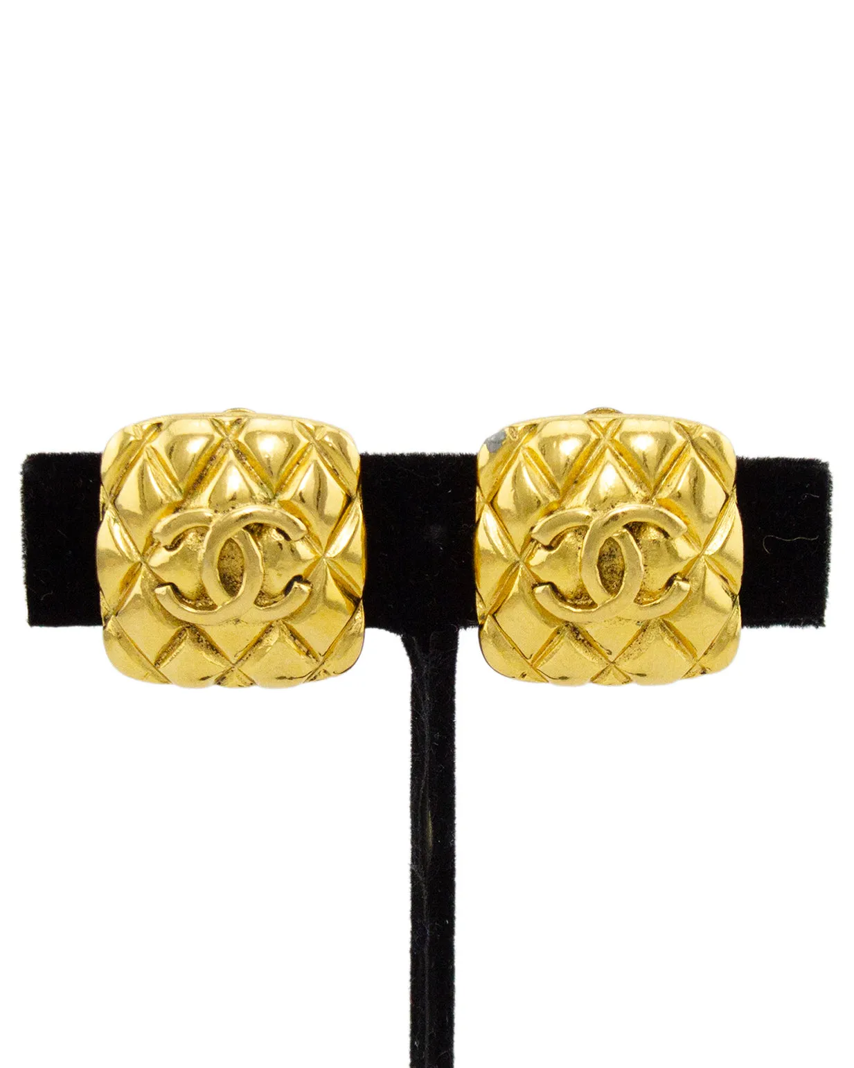Collection 25 Square Quilted Clip On Earrings