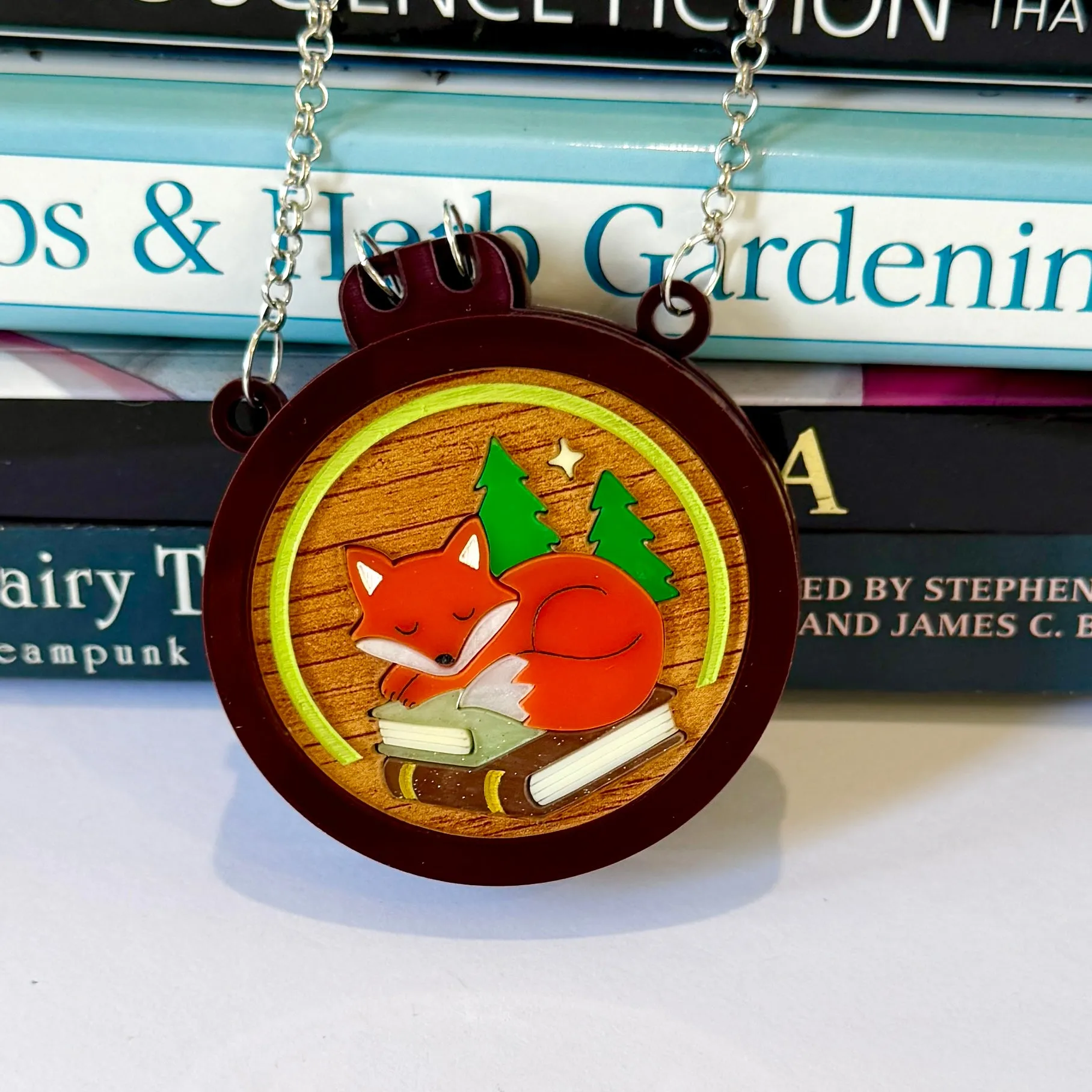 Cozy Fox 🦊 compact   - necklace