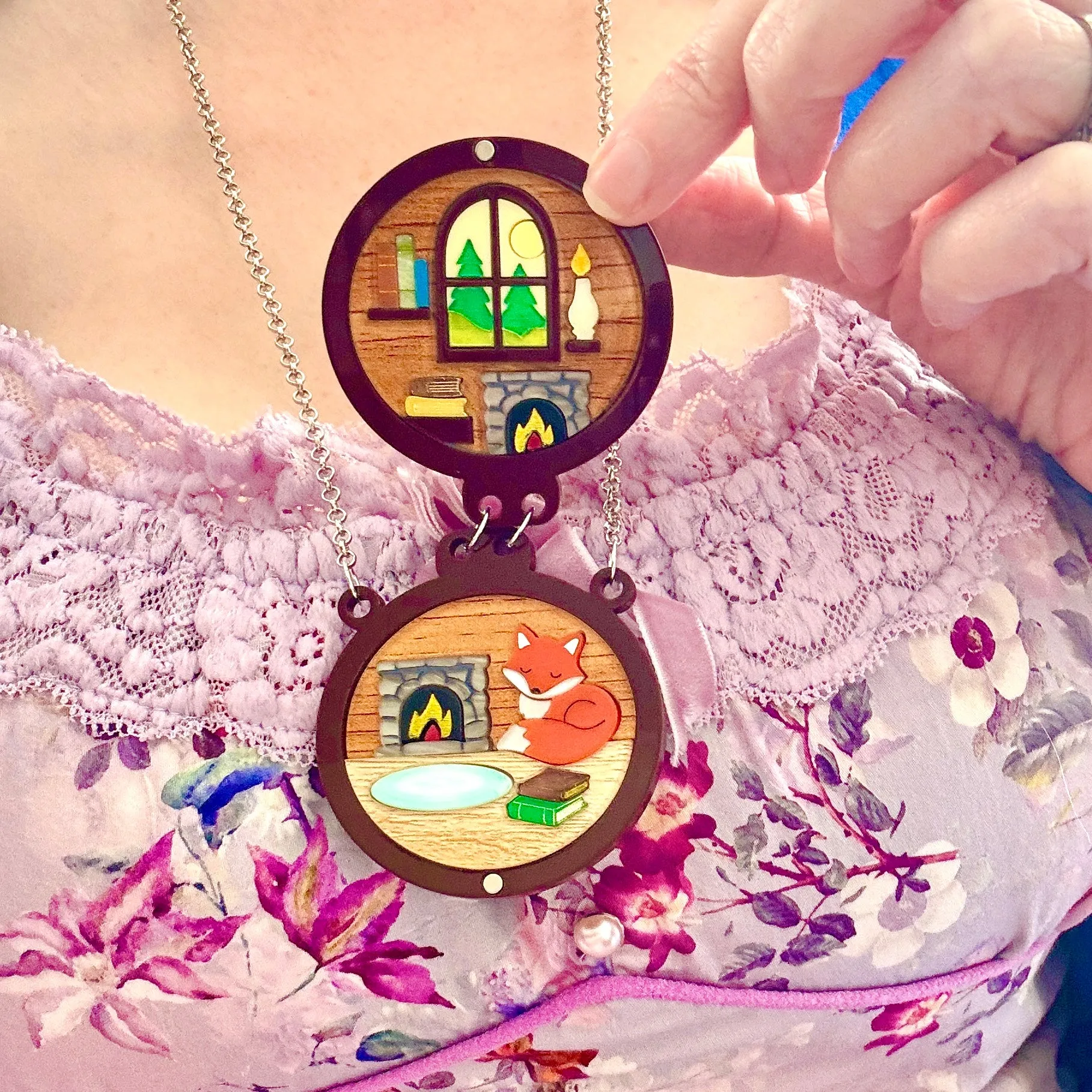 Cozy Fox 🦊 compact   - necklace