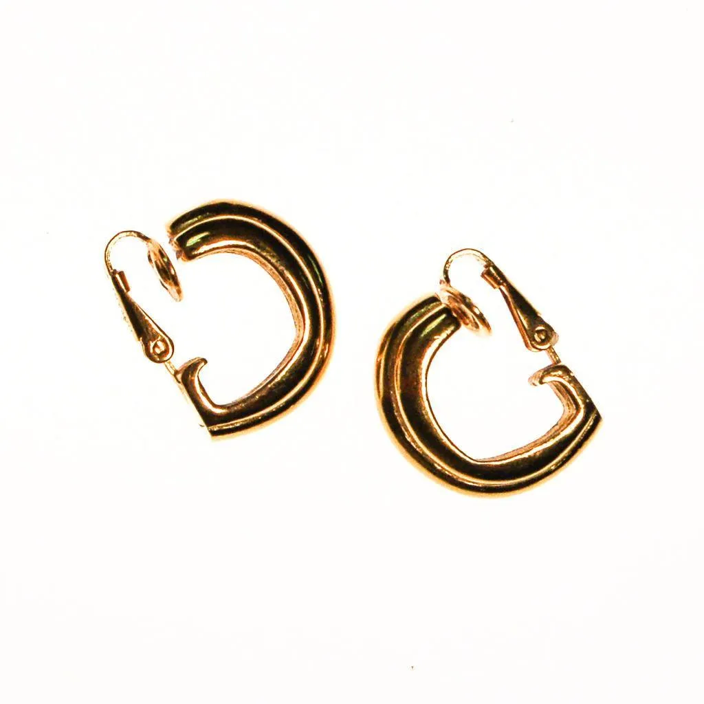 Crown Trifari Gold Ribbed Hoop Earrings