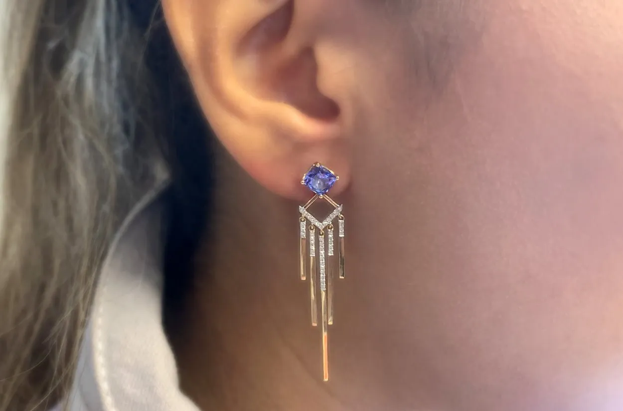 Earrings 14kt Gold Tanzanite & Diamonds Drop