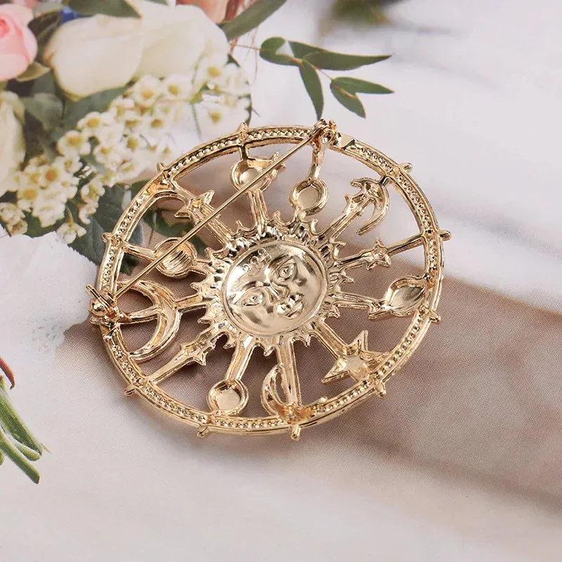 European Retro Sun God Brooch Creative Sun Moon Stars Christmas Pin Baroque Style Badge Brooch Brooches for Women