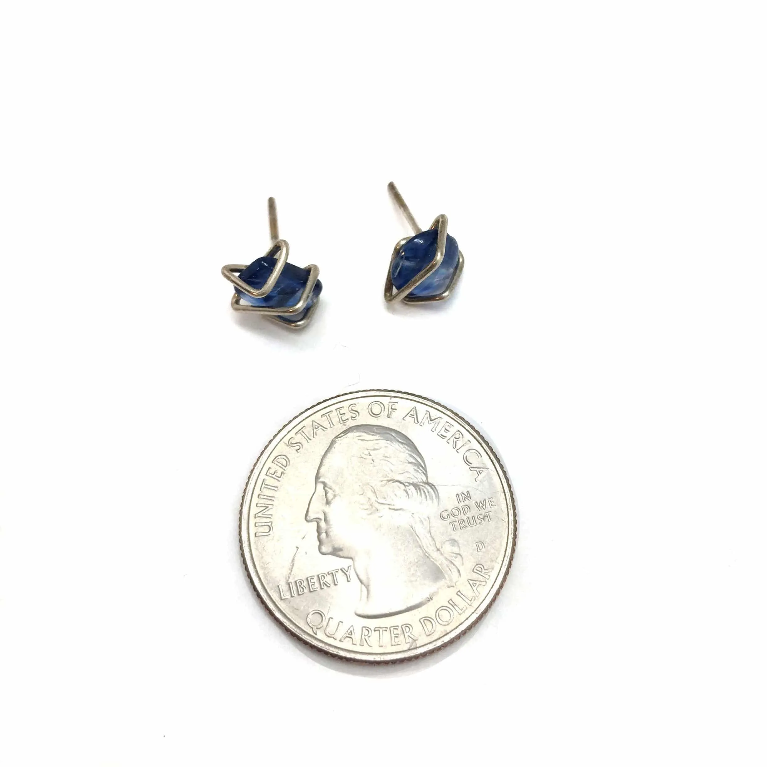 Geo Studs - Kyanite