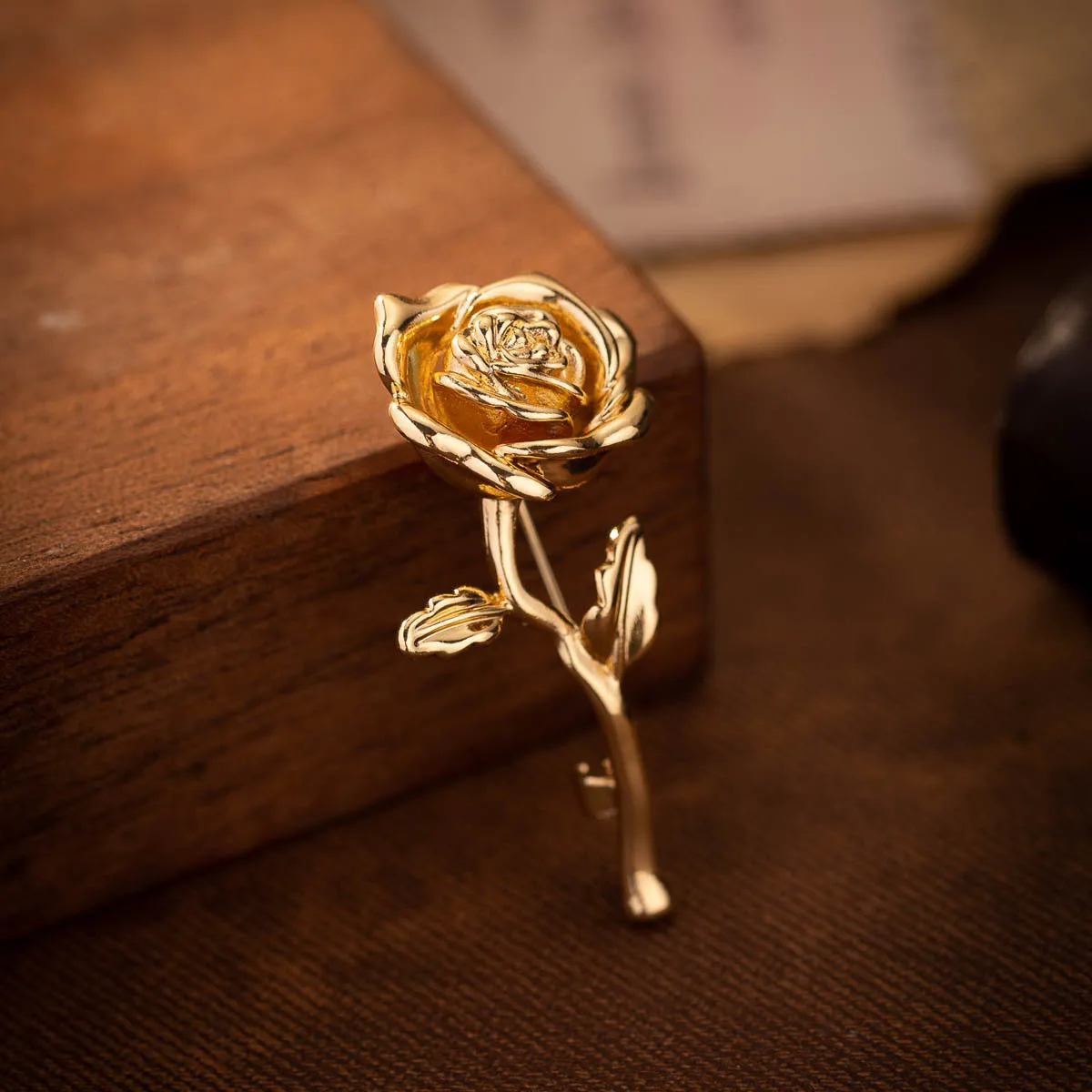 Golden Rose Brooch Corsage Lapel Pin 2pcs