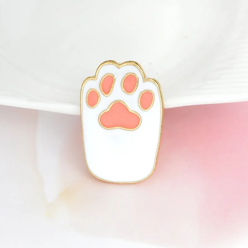 Kawaii Cat Claw Pin