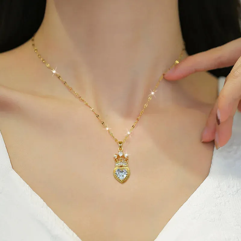 Luxurious Queen's Crown Necklace Exquisite and Versatile Stainless Steel Clavicle Chain