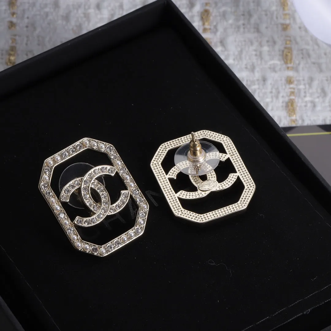 Luxury CC Full Rhinestone Square Earrings