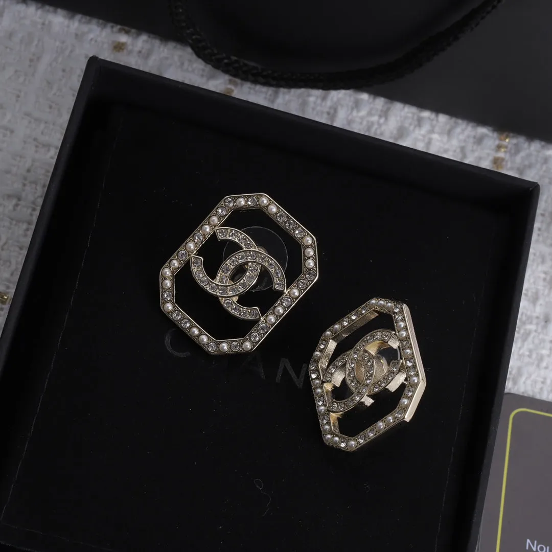 Luxury CC Full Rhinestone Square Earrings