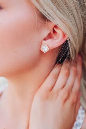Lynn Square Stud Earrings - Gold