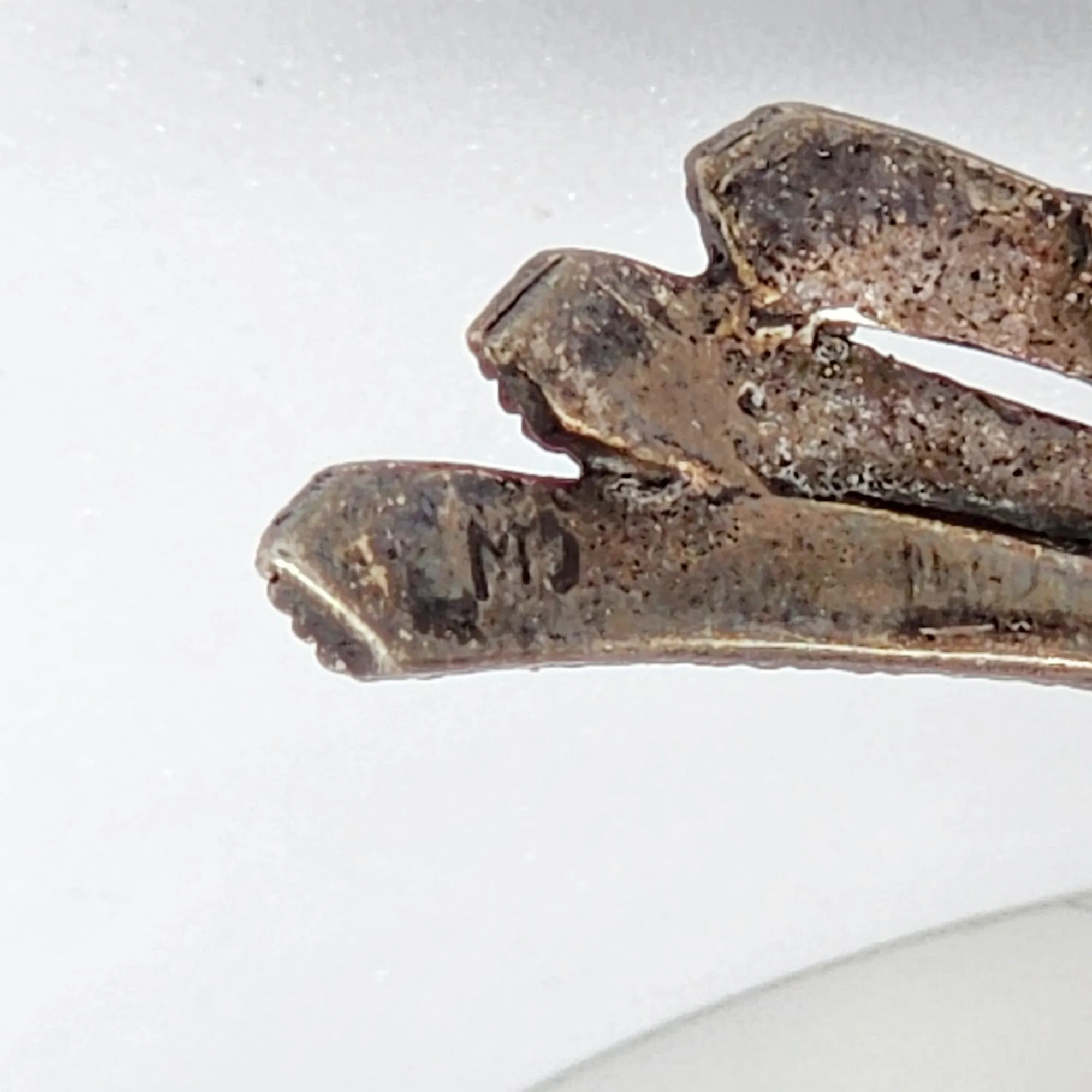 Marsala 925 Sterling Silver Marcasite Hummingbird Brooch