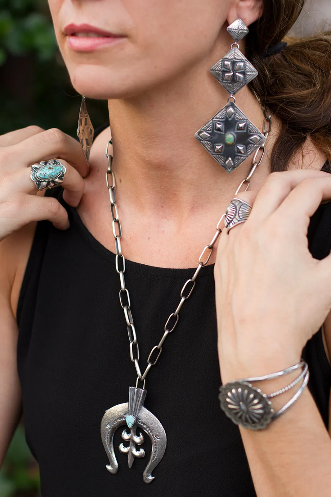 Navajo Hand-crafted Sterling Silver Chain