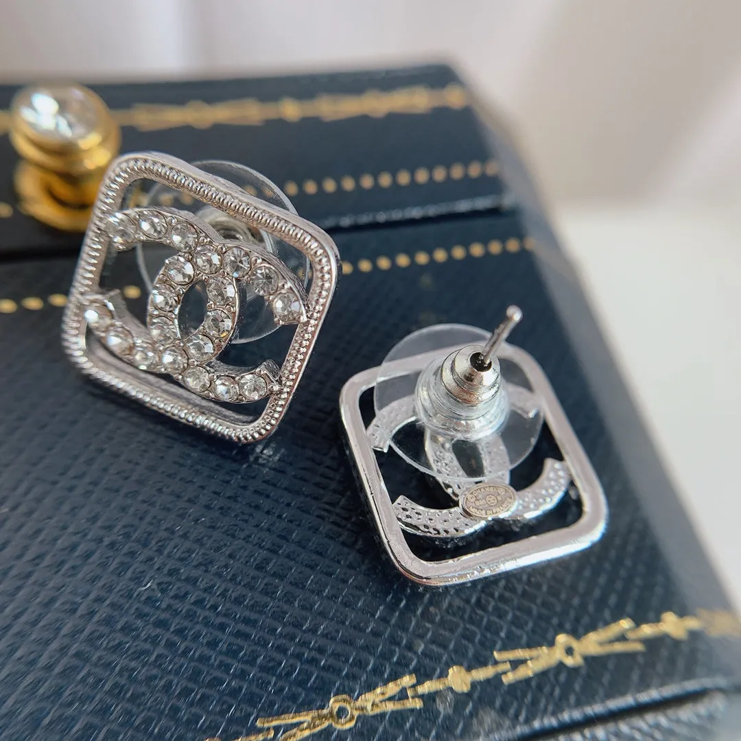 Square Sparkling Earrings
