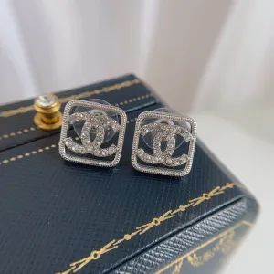 Square Sparkling Earrings
