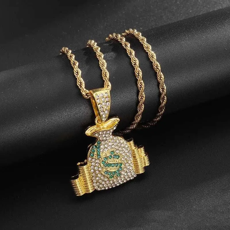 Stainless Steel Cross Pendant Necklaces Classical Sparkling 24K Gold-Plated