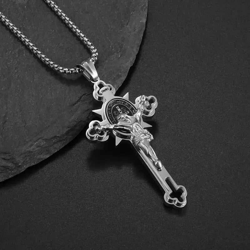 Stainless Steel Cross Pendant Necklaces Classical Sparkling 24K Gold-Plated