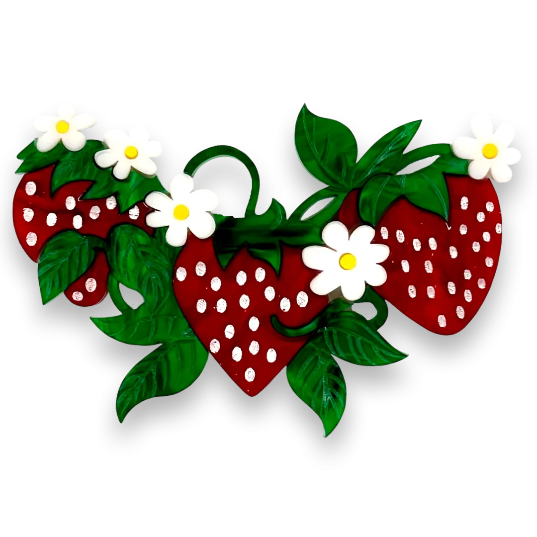 Strawberry bunch 🍓 - brooch - Set of 2