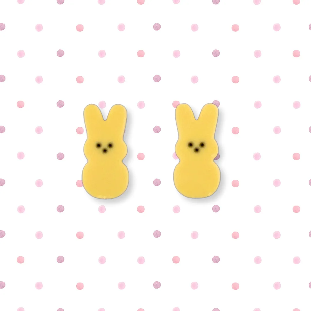 Yellow marshmallow  bunny 🐰 - stud - Set of 2